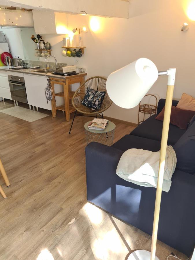 Charmant Logement A La Campagne Gazaupouy Zewnętrze zdjęcie